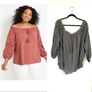 Women’s Size 2X lightweight off the shoulder top. New with tags!